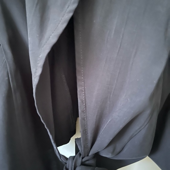 Endless Rose crop tie top puff sleeves Sz M Black Rayon Poly blend - Picture 5 of 7